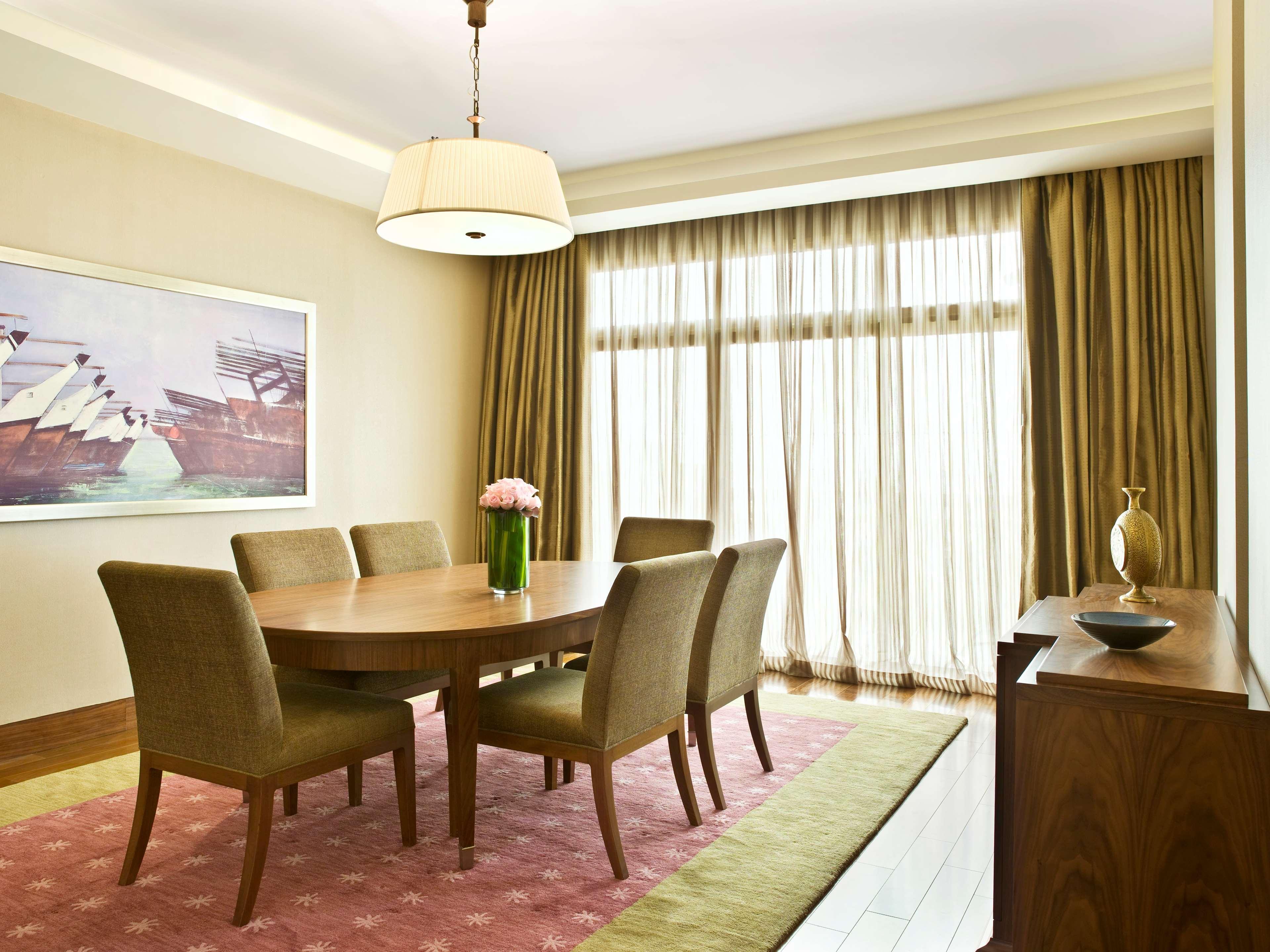Grand Hyatt Doha Hotel & Villas Esterno foto A dining room