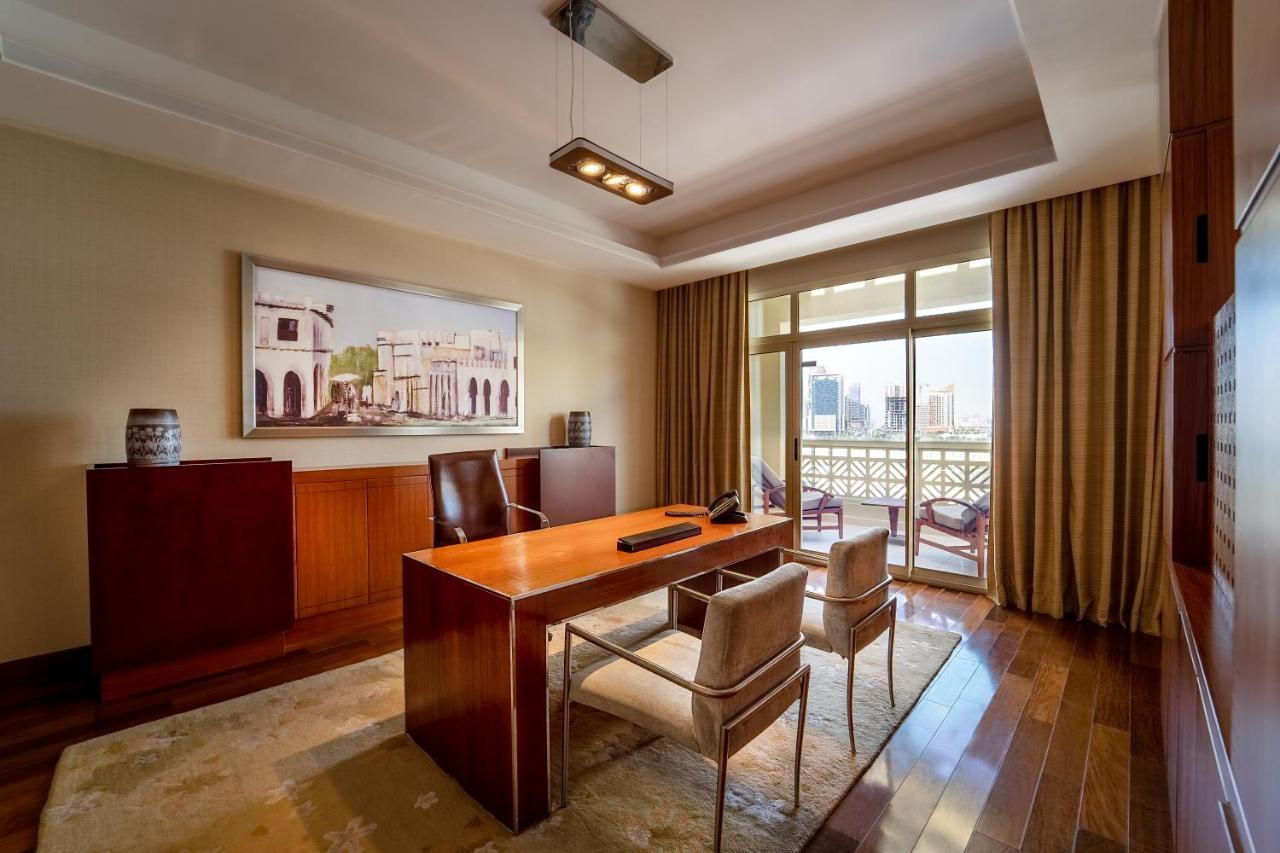 Grand Hyatt Doha Hotel & Villas Esterno foto Office in the Emirates Palace