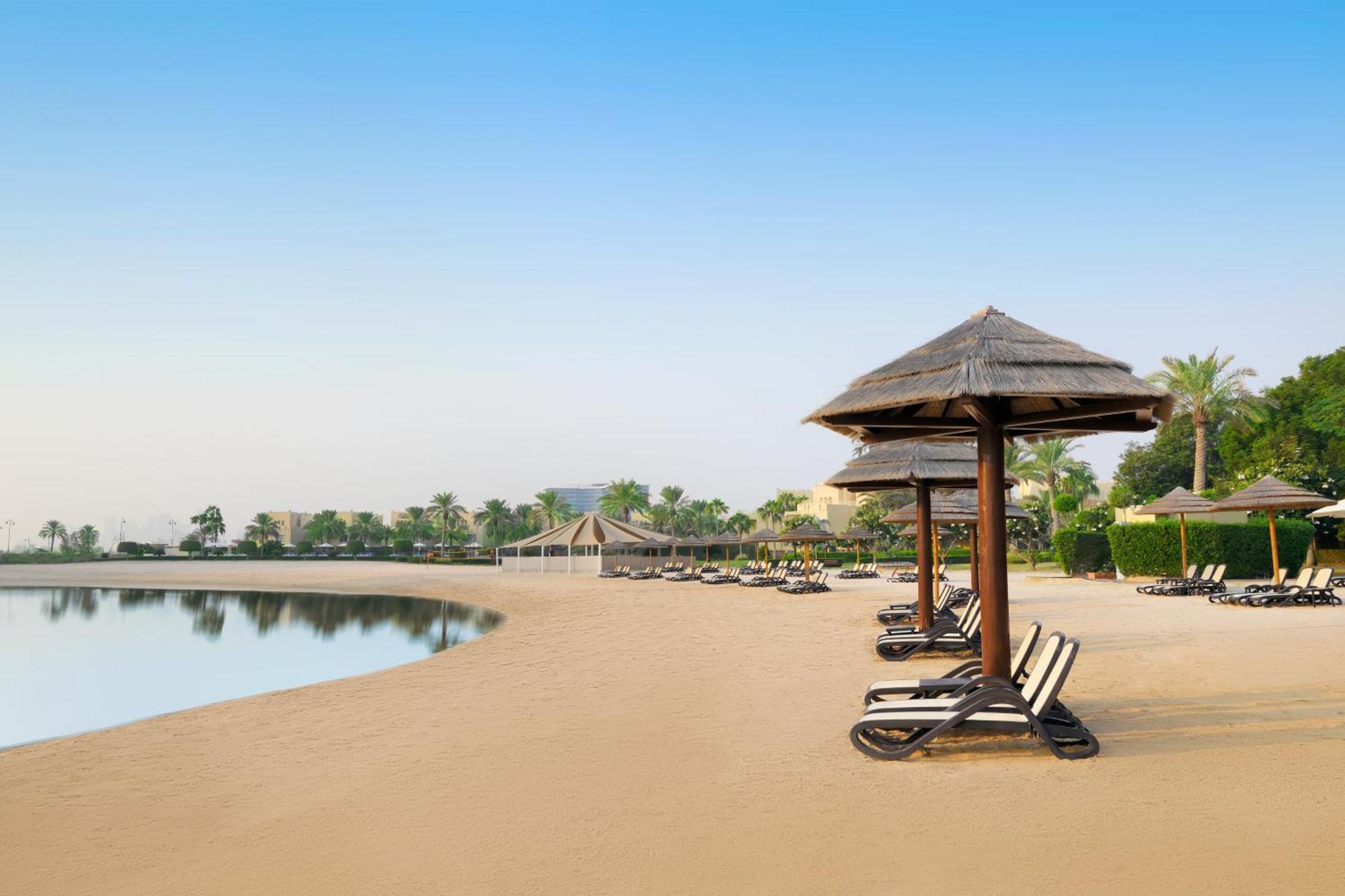 Grand Hyatt Doha Hotel & Villas Esterno foto Beach at Jumeirah Creekside